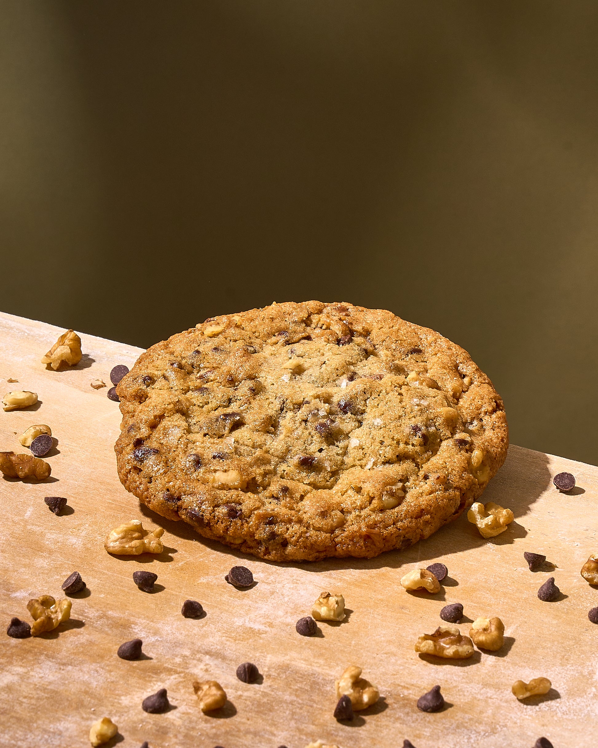 Chocolate Chip Walnut Cookie